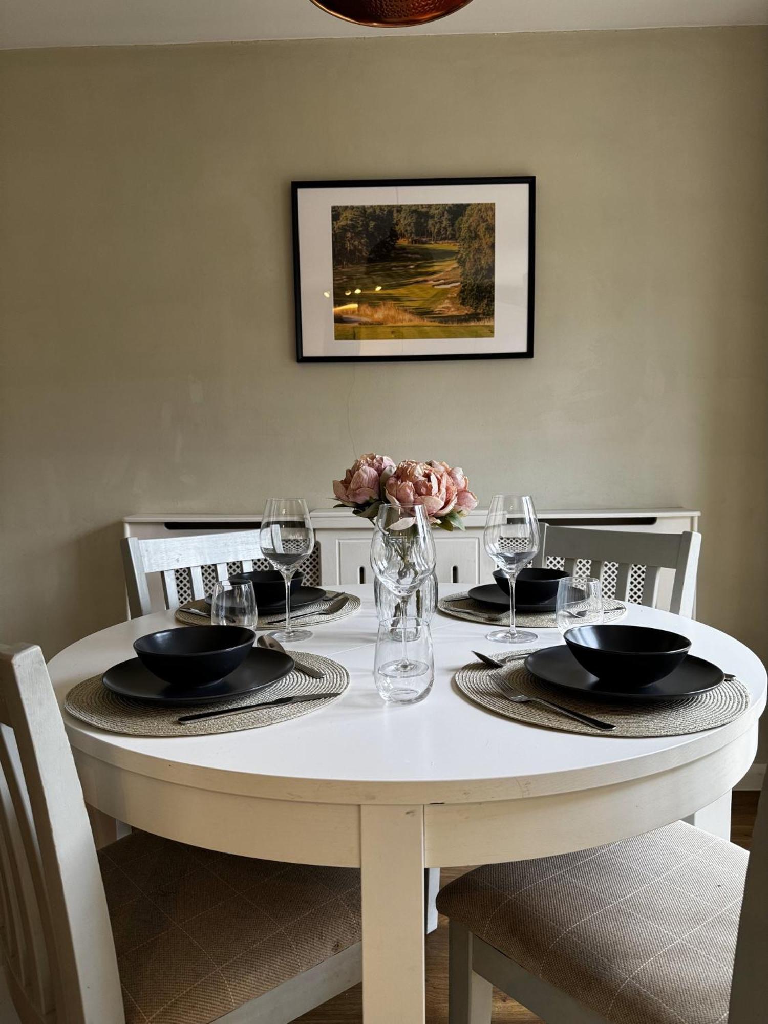 Chieveley Mews By Sarrochic Villa Sunningdale Dış mekan fotoğraf